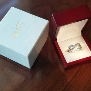 Signature Diamond Ring